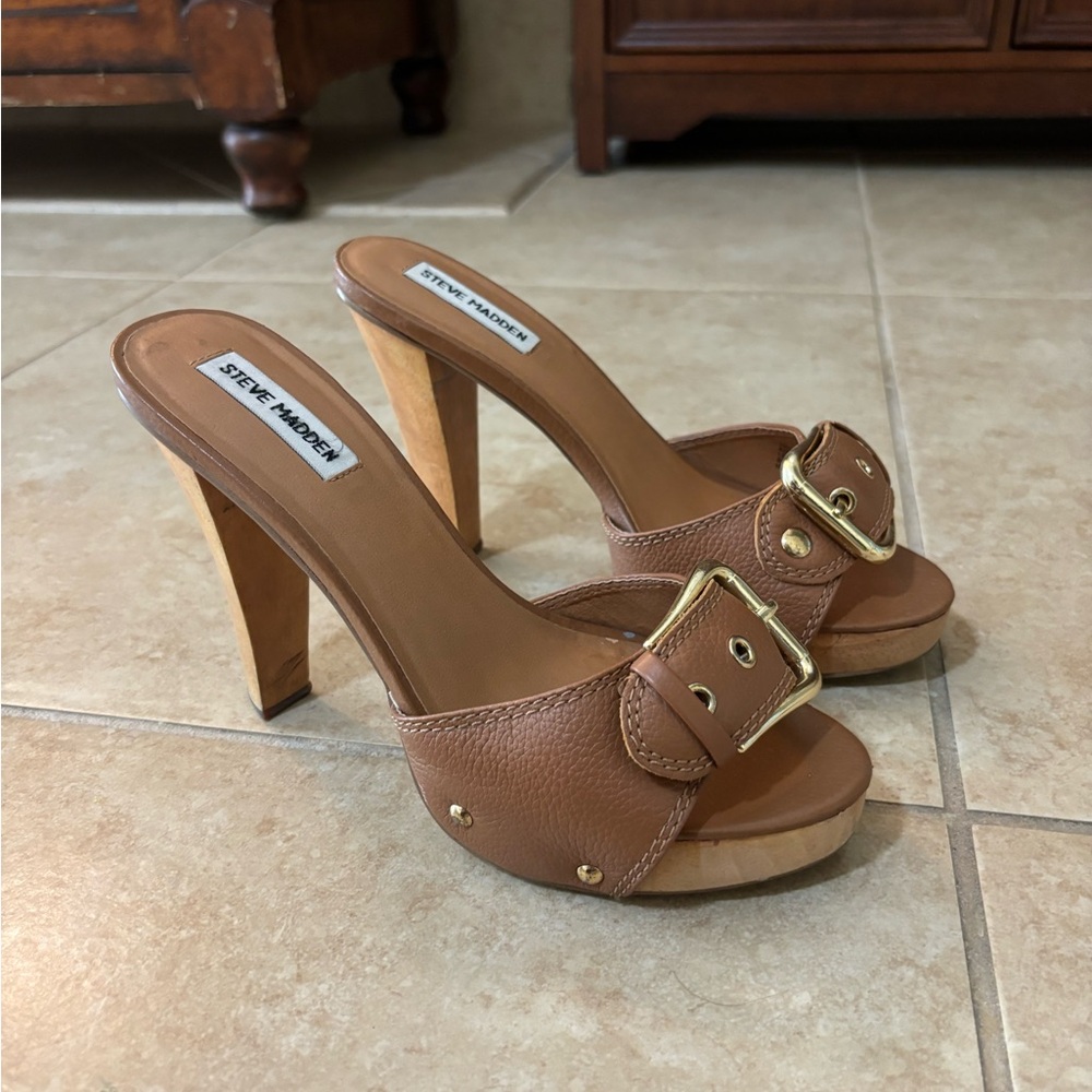 Steve Madden Buckle Heels